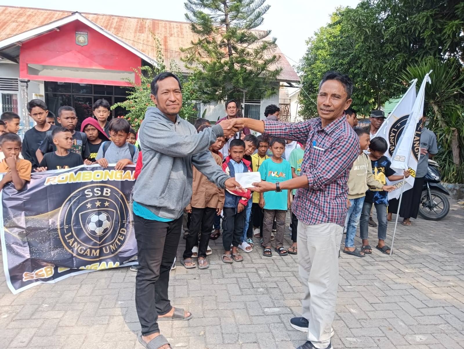 Pelepasan kontingen SSB Langam United